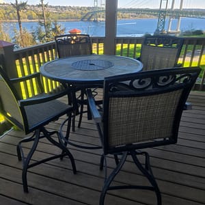 Outdoor Patio Pub Table with 4 chairs