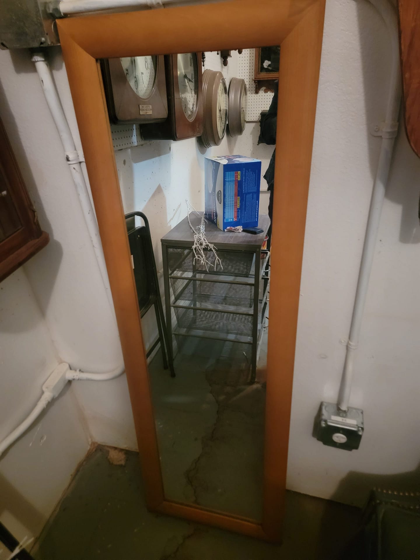 Oak Full Length Mirror Real Estate Furniture Exchange